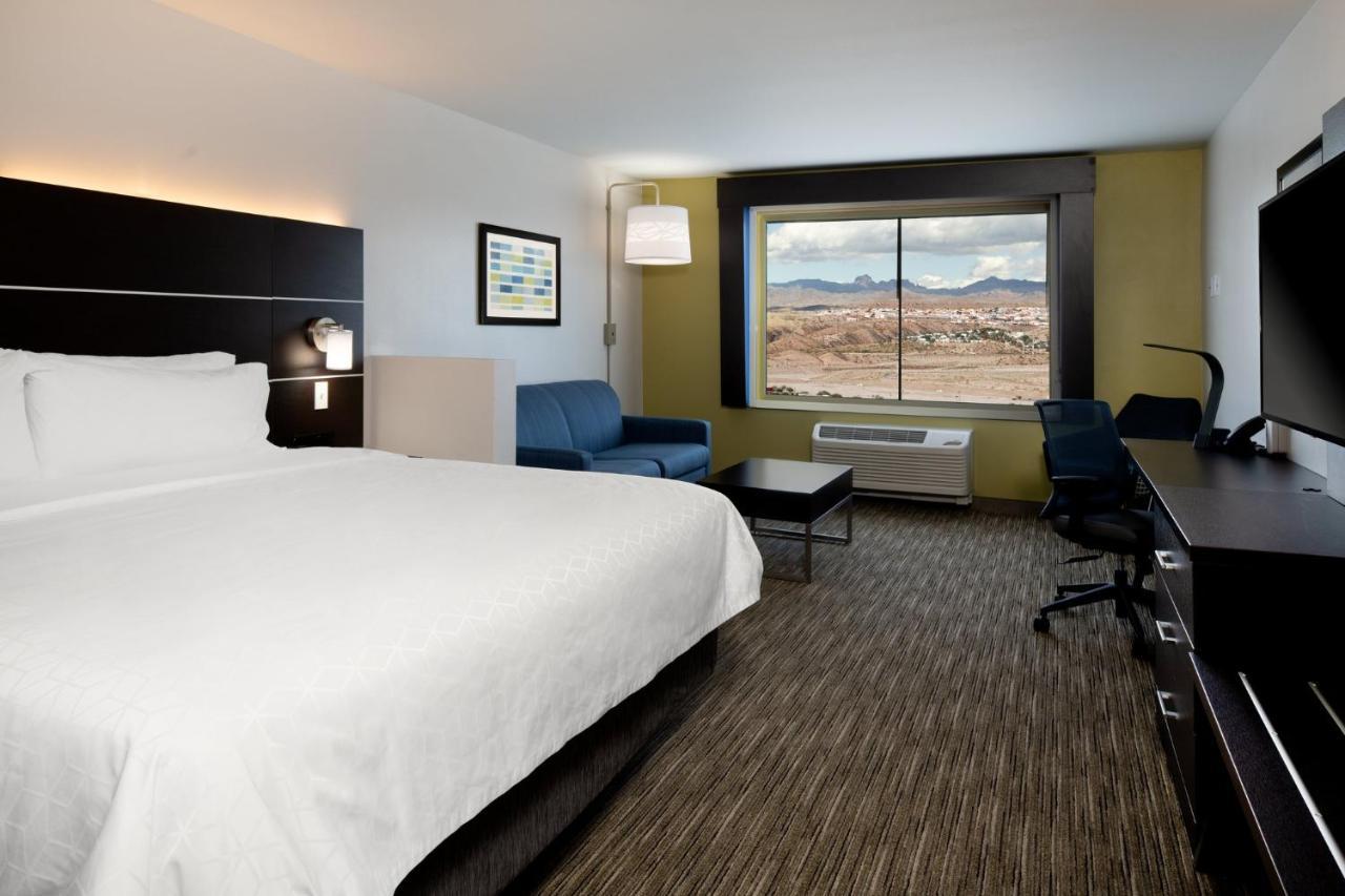 Holiday Inn Express & Suites - Bullhead City By Ihg Dış mekan fotoğraf